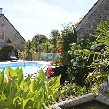 La Ferme De Kerraoul Bed & Breakfast Combrit Eksteriør bilde