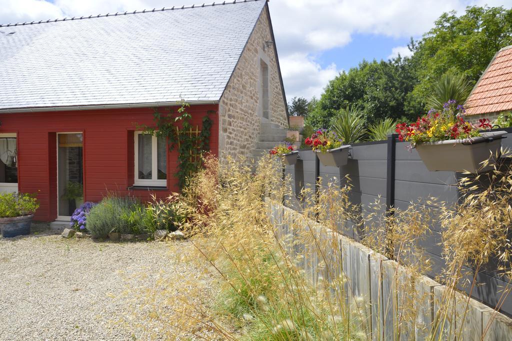 La Ferme De Kerraoul Bed & Breakfast Combrit Eksteriør bilde